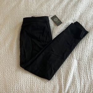 Vince Camuto Ponte Ankle Black Dress pants. NWT